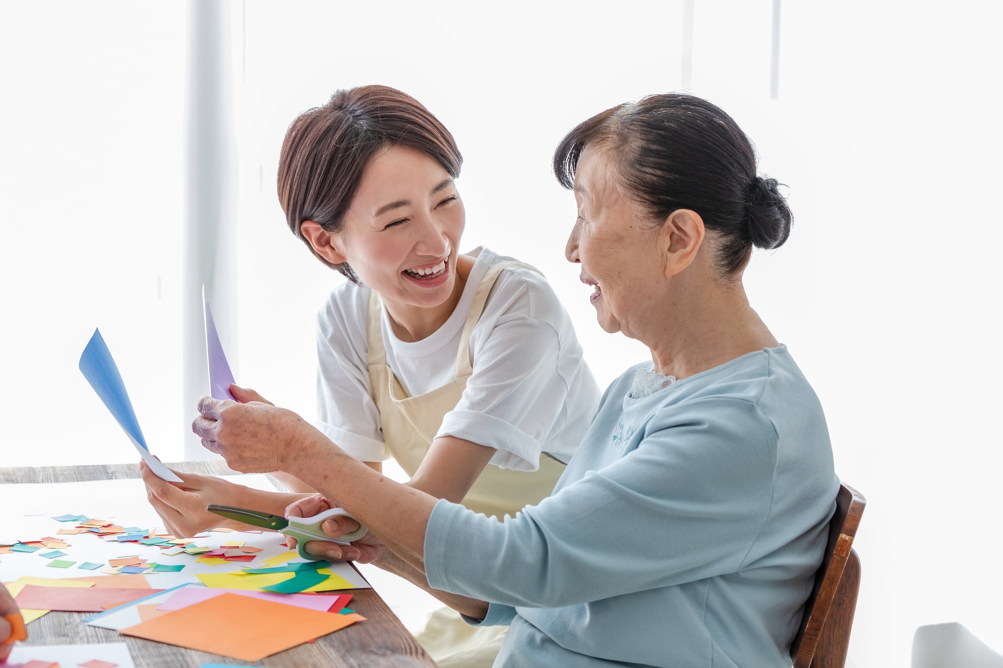 【月9日休み＆有給休暇が取得しやすい環境】住宅型有料老人ホームでの介護士